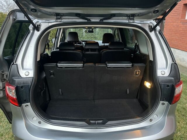 Сірий Мазда 5, об'ємом двигуна 1.6 л та пробігом 152 тис. км за 7700 $, фото 13 на Automoto.ua