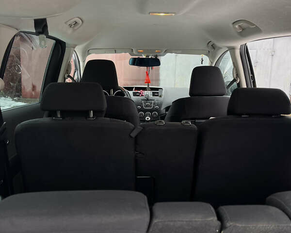 Серый Мазда 5, объемом двигателя 2 л и пробегом 230 тыс. км за 8000 $, фото 10 на Automoto.ua