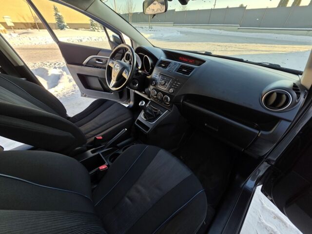 Сірий Мазда 5, об'ємом двигуна 2 л та пробігом 280 тис. км за 6450 $, фото 4 на Automoto.ua