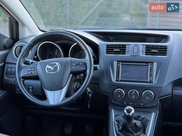 Сірий Мазда 5, об'ємом двигуна 1.6 л та пробігом 261 тис. км за 7400 $, фото 35 на Automoto.ua