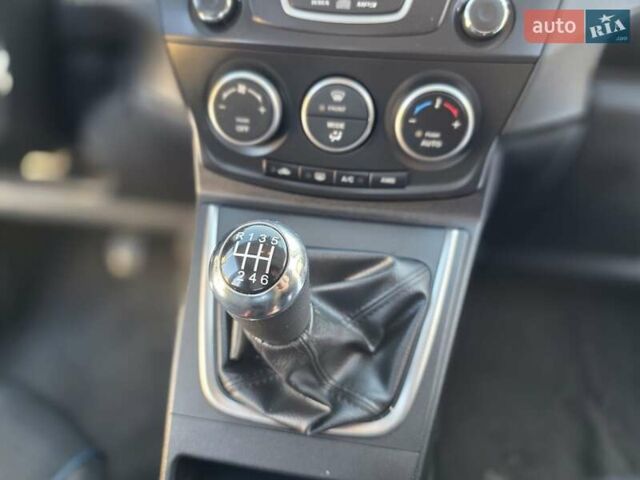 Сірий Мазда 5, об'ємом двигуна 2 л та пробігом 284 тис. км за 6450 $, фото 32 на Automoto.ua