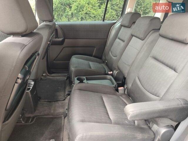 Сірий Мазда 5, об'ємом двигуна 2 л та пробігом 256 тис. км за 7600 $, фото 21 на Automoto.ua