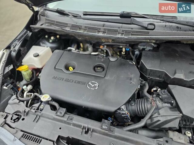 Серый Мазда 5, объемом двигателя 2 л и пробегом 280 тыс. км за 6650 $, фото 54 на Automoto.ua