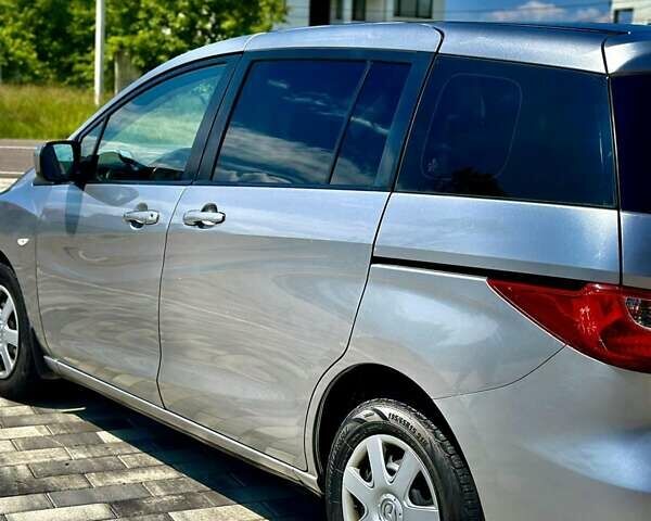 Серый Мазда 5, объемом двигателя 1.6 л и пробегом 255 тыс. км за 6700 $, фото 5 на Automoto.ua