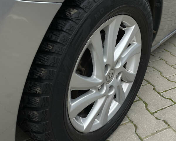 Серый Мазда 5, объемом двигателя 1.6 л и пробегом 187 тыс. км за 8000 $, фото 6 на Automoto.ua