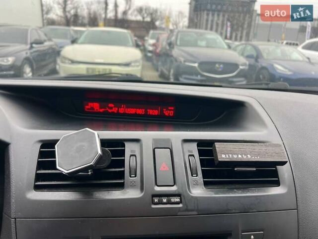 Серый Мазда 5, объемом двигателя 1.56 л и пробегом 266 тыс. км за 8800 $, фото 11 на Automoto.ua