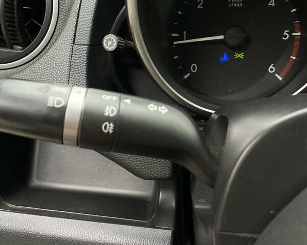 Серый Мазда 5, объемом двигателя 1.6 л и пробегом 187 тыс. км за 8000 $, фото 11 на Automoto.ua