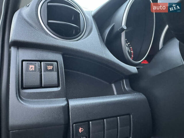 Сірий Мазда 5, об'ємом двигуна 2 л та пробігом 181 тис. км за 11000 $, фото 42 на Automoto.ua