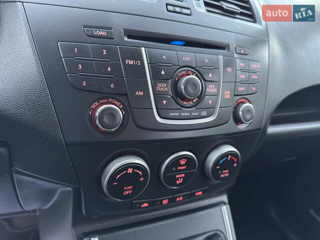 Сірий Мазда 5, об'ємом двигуна 2 л та пробігом 181 тис. км за 11000 $, фото 36 на Automoto.ua