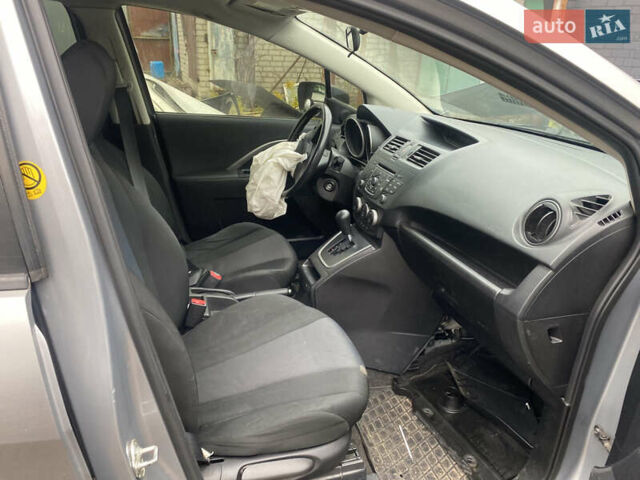 Серый Мазда 5, объемом двигателя 2.49 л и пробегом 113 тыс. км за 3499 $, фото 8 на Automoto.ua