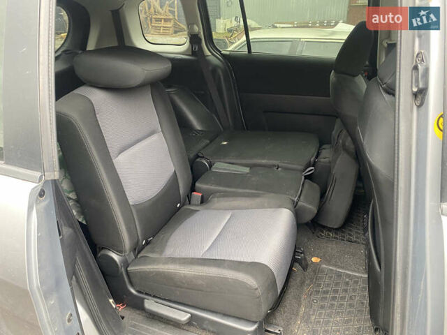 Серый Мазда 5, объемом двигателя 2.49 л и пробегом 113 тыс. км за 3499 $, фото 7 на Automoto.ua