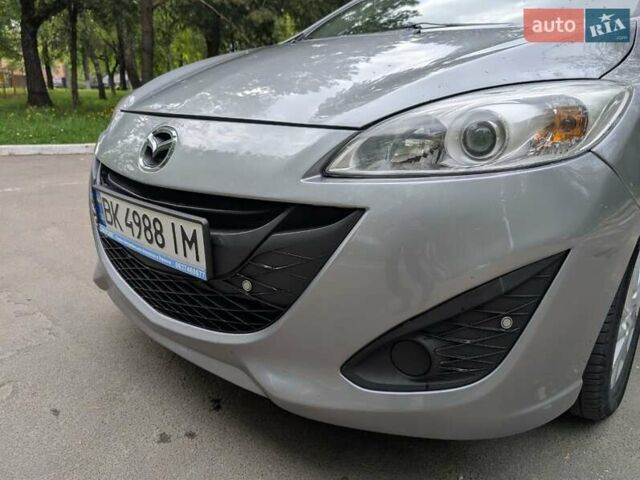 Серый Мазда 5, объемом двигателя 2.49 л и пробегом 208 тыс. км за 7800 $, фото 2 на Automoto.ua