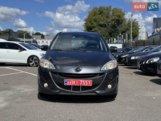 Серый Мазда 5, объемом двигателя 2 л и пробегом 196 тыс. км за 11000 $, фото 2 на Automoto.ua