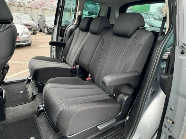 Серый Мазда 5, объемом двигателя 1.6 л и пробегом 164 тыс. км за 10900 $, фото 21 на Automoto.ua