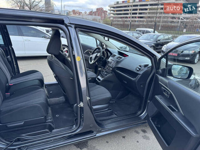 Сірий Мазда 5, об'ємом двигуна 2 л та пробігом 181 тис. км за 11000 $, фото 16 на Automoto.ua