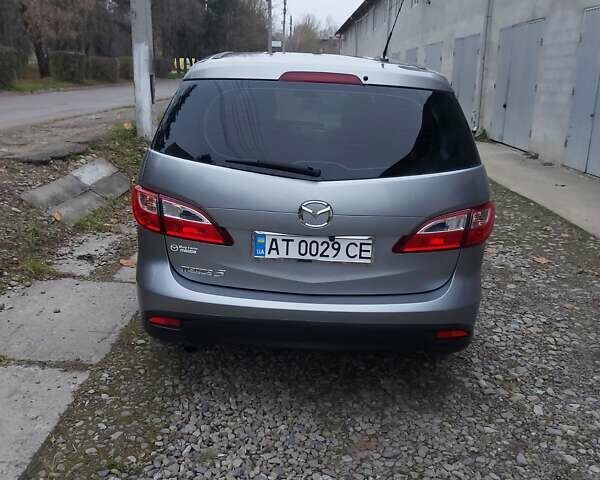 Серый Мазда 5, объемом двигателя 2.49 л и пробегом 145 тыс. км за 9000 $, фото 3 на Automoto.ua