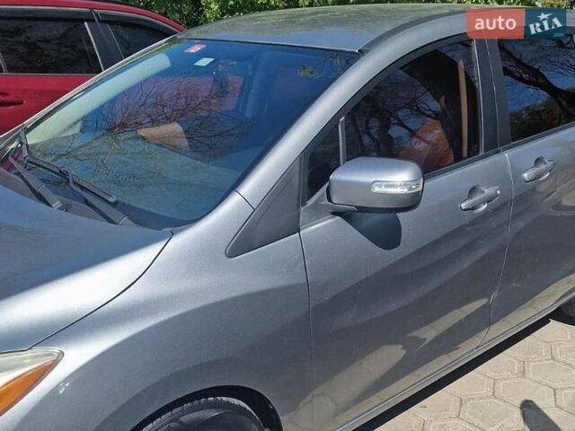 Серый Мазда 5, объемом двигателя 2.5 л и пробегом 60 тыс. км за 7500 $, фото 5 на Automoto.ua
