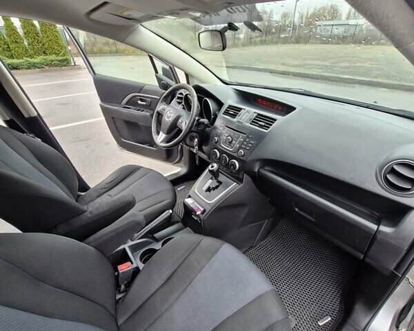 Серый Мазда 5, объемом двигателя 2.5 л и пробегом 250 тыс. км за 7500 $, фото 19 на Automoto.ua