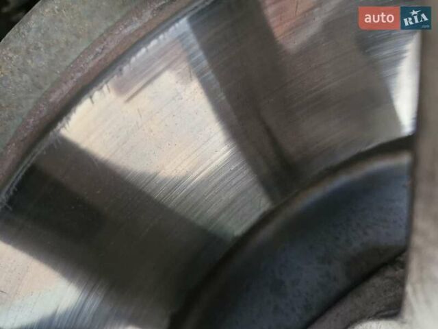 Серый Мазда 5, объемом двигателя 2.5 л и пробегом 250 тыс. км за 7500 $, фото 34 на Automoto.ua