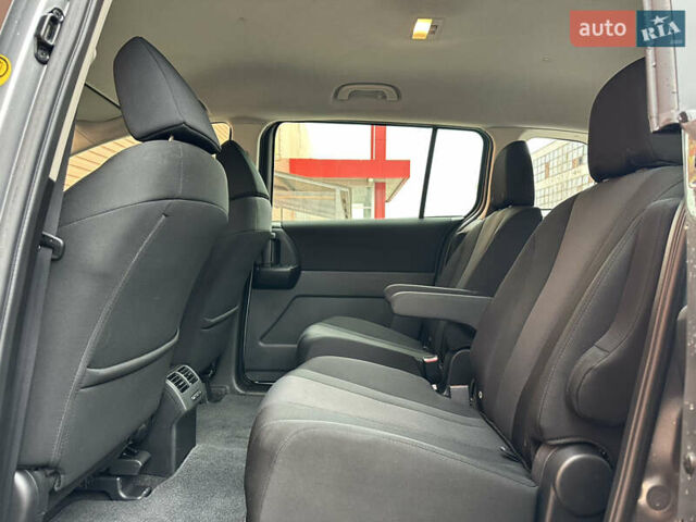 Сірий Мазда 5, об'ємом двигуна 2.5 л та пробігом 42 тис. км за 13990 $, фото 36 на Automoto.ua