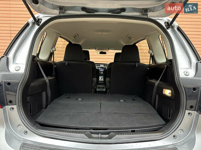 Сірий Мазда 5, об'ємом двигуна 2.5 л та пробігом 42 тис. км за 13990 $, фото 38 на Automoto.ua