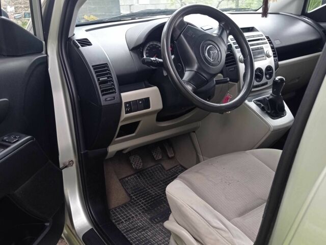 Серый Мазда 5, объемом двигателя 0 л и пробегом 2 тыс. км за 5000 $, фото 13 на Automoto.ua