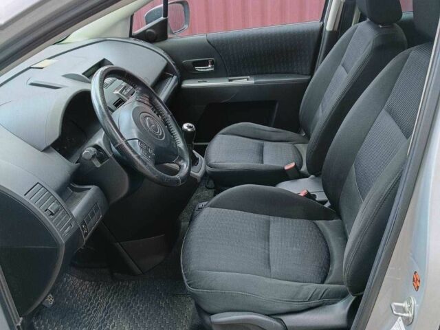 Мазда 5 2010 в Житомире на Automoto.ua Серый Мазда 5, объемом двигателя 2 л и пробегом 282 тыс. км за 6000 $, фото 7 на Automoto.ua