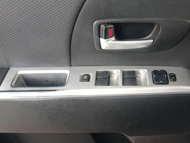 Мазда 5 2005 в Николаеве на Automoto.ua Синий Мазда 5, объемом двигателя 2 л и пробегом 320 тыс. км за 5300 $, фото 16 на Automoto.ua