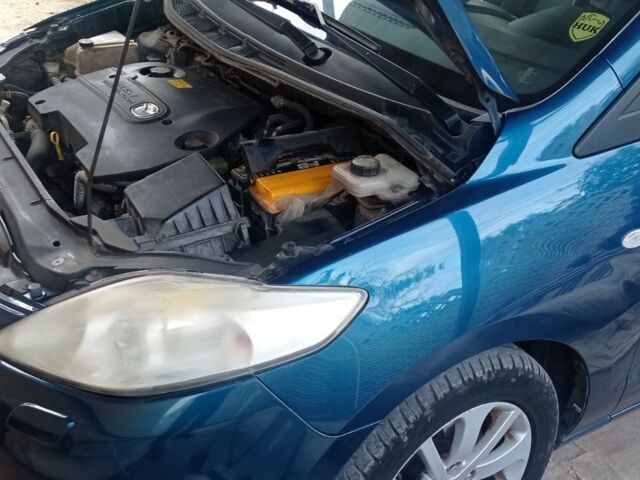 Мазда 5 2005 в Николаеве на Automoto.ua Синий Мазда 5, объемом двигателя 2 л и пробегом 320 тыс. км за 5300 $, фото 12 на Automoto.ua