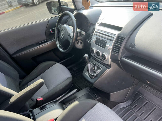 Синій Мазда 5, об'ємом двигуна 1.8 л та пробігом 213 тис. км за 5999 $, фото 13 на Automoto.ua