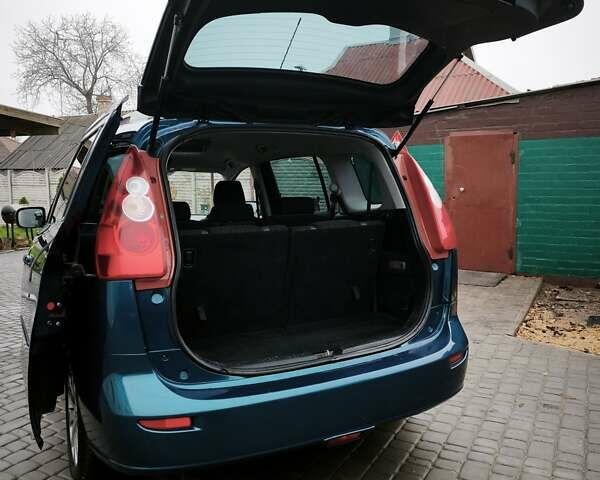 Синий Мазда 5, объемом двигателя 2 л и пробегом 187 тыс. км за 4999 $, фото 26 на Automoto.ua