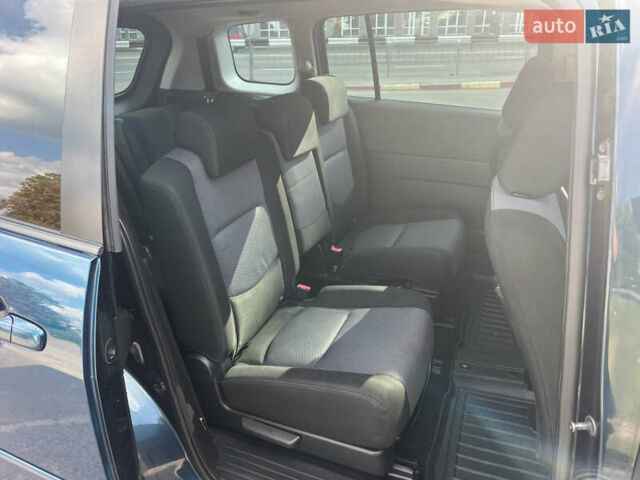 Синій Мазда 5, об'ємом двигуна 1.8 л та пробігом 213 тис. км за 5999 $, фото 14 на Automoto.ua