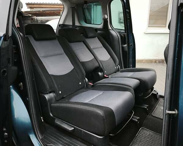 Синий Мазда 5, объемом двигателя 2 л и пробегом 187 тыс. км за 4999 $, фото 10 на Automoto.ua