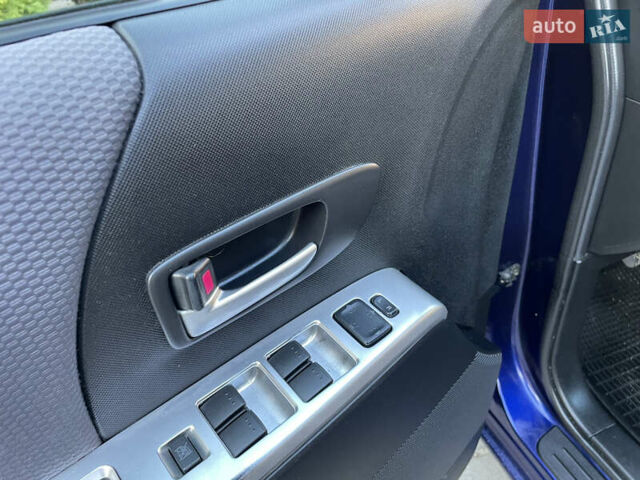 Синій Мазда 5, об'ємом двигуна 2 л та пробігом 258 тис. км за 4200 $, фото 30 на Automoto.ua