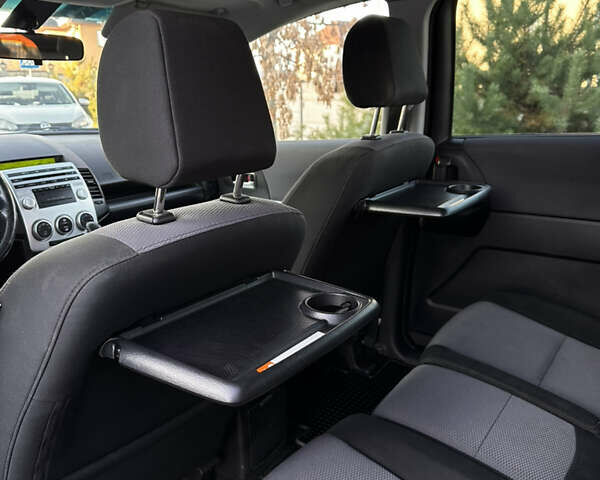 Синій Мазда 5, об'ємом двигуна 2 л та пробігом 267 тис. км за 3850 $, фото 30 на Automoto.ua