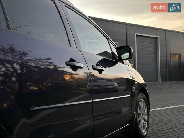 Синій Мазда 5, об'ємом двигуна 2 л та пробігом 267 тис. км за 3850 $, фото 7 на Automoto.ua