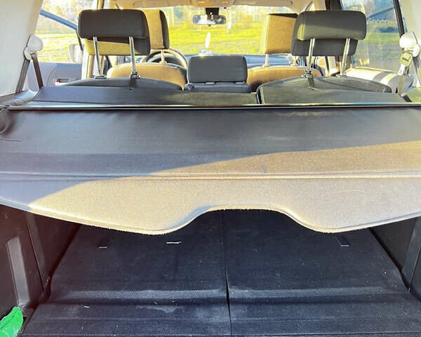 Синий Мазда 5, объемом двигателя 2 л и пробегом 215 тыс. км за 5500 $, фото 14 на Automoto.ua