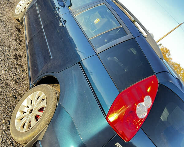 Синий Мазда 5, объемом двигателя 2 л и пробегом 215 тыс. км за 5500 $, фото 5 на Automoto.ua