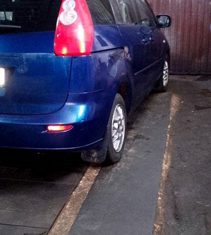 Синій Мазда 5, об'ємом двигуна 1.8 л та пробігом 100 тис. км за 4999 $, фото 3 на Automoto.ua