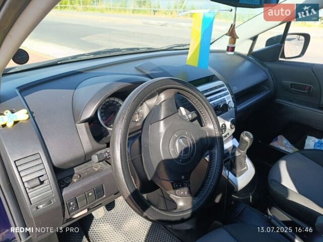 Синий Мазда 5, объемом двигателя 1.8 л и пробегом 260 тыс. км за 4100 $, фото 4 на Automoto.ua
