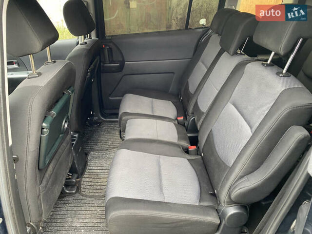 Мазда 5 2006 в Овруче на Automoto.ua Синий Мазда 5, объемом двигателя 2 л и пробегом 260 тыс. км за 3700 $, фото 9 на Automoto.ua