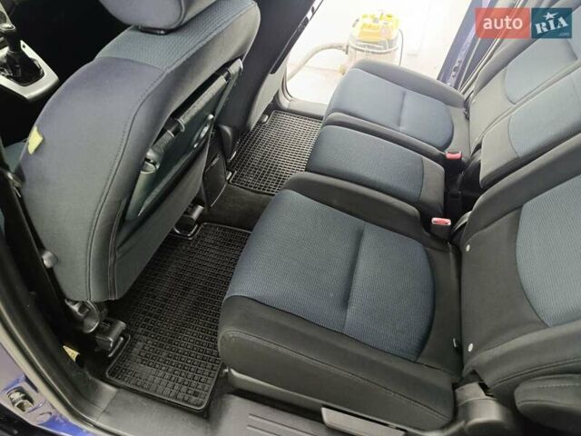 Синий Мазда 5, объемом двигателя 2 л и пробегом 207 тыс. км за 7200 $, фото 38 на Automoto.ua