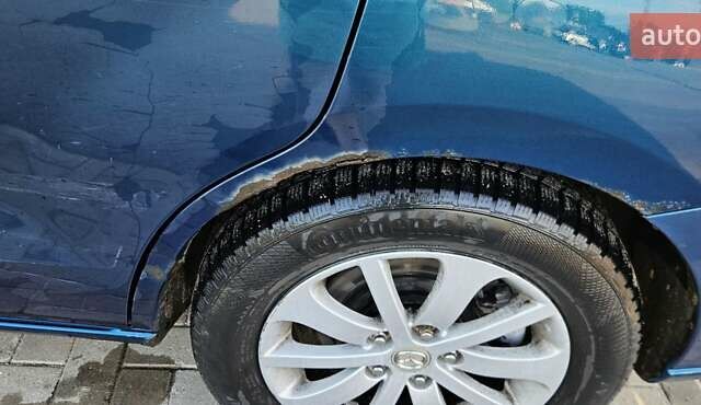 Синий Мазда 5, объемом двигателя 2 л и пробегом 293 тыс. км за 4800 $, фото 3 на Automoto.ua