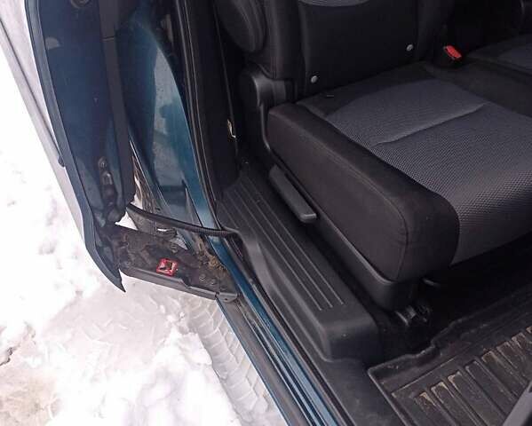 Синій Мазда 5, об'ємом двигуна 2 л та пробігом 250 тис. км за 5500 $, фото 7 на Automoto.ua