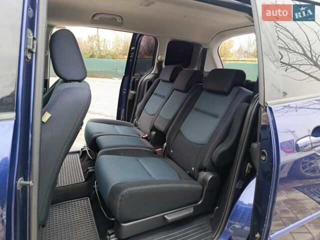 Синий Мазда 5, объемом двигателя 2 л и пробегом 207 тыс. км за 7200 $, фото 34 на Automoto.ua