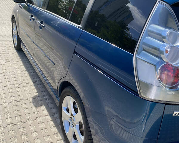 Синій Мазда 5, об'ємом двигуна 2 л та пробігом 235 тис. км за 5350 $, фото 3 на Automoto.ua