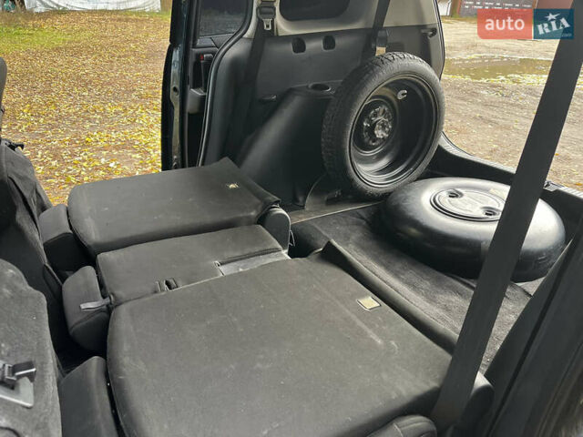 Синій Мазда 5, об'ємом двигуна 2 л та пробігом 229 тис. км за 4900 $, фото 18 на Automoto.ua