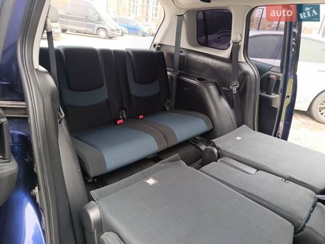 Синий Мазда 5, объемом двигателя 2 л и пробегом 207 тыс. км за 7200 $, фото 28 на Automoto.ua