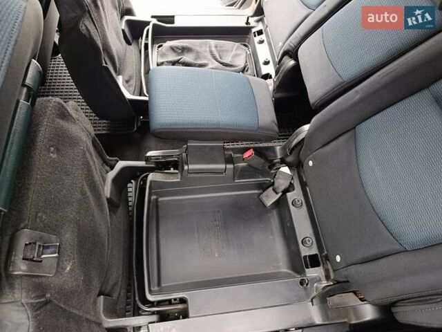 Синий Мазда 5, объемом двигателя 2 л и пробегом 207 тыс. км за 7200 $, фото 27 на Automoto.ua