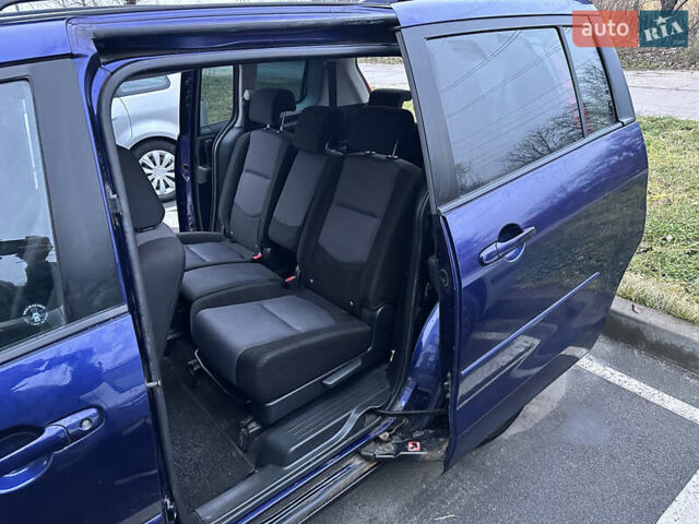Синий Мазда 5, объемом двигателя 2 л и пробегом 320 тыс. км за 2350 $, фото 12 на Automoto.ua